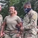 撃っても良いのは撃たれたことがあるものだけだ。テーザー銃を受ける訓練。海外の反応