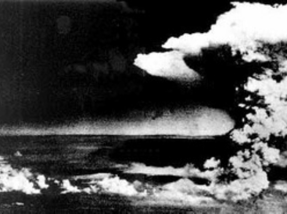 広島・長崎への原爆投下は「安上がり」だったのか