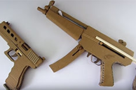 ダンボール製本格派のおもちゃ銃の作り方 Diy 手仕事 物作り動画ちゃねんる A