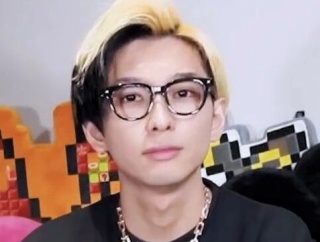 「タモリさんって全く面白くない」ヒカルの“芸人批判”にネット不快感