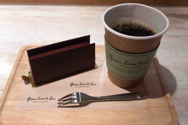 green bean to bar CHOCOLATE 日本橋店>