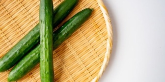 【妻の料理】カレーの上にキュウリが乗せられていたんだけど…