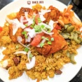 ビリヤニとはひと味違う「タンドリーチキンドライカレー」（デリー上野店）