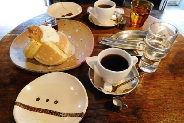 北千住で見つけた古民家カフェ 傳吉商店 東京 北千住 月餅m ゆえぴんm 世界で食す