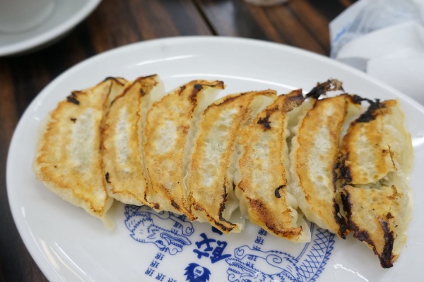珉珉 三宮店 餃子といえばみんみんなんだが 中華 大ちゃんの どこまで食べるの