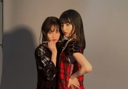 【衝撃】カッコイイ！掛橋沙耶香×早川聖来の最新グラビアオフショットｷﾀ――(ﾟ∀ﾟ)――!!
