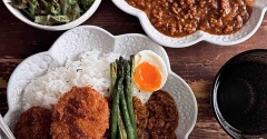 キーマカレーの日の献立。