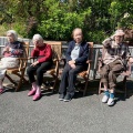GH蓬莱：お外でおやつ