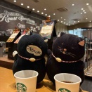 クロは、少しばかり珍しいコーヒーをいただく☕️＠スタバ