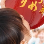 高知のイカれた祭り「どろめ祭り」がヤバすぎ！〇〇する速さを競うらしい