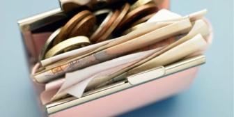 家賃8万手取り20万ってそんなにきつい？赤子産まれたらやっていけない？