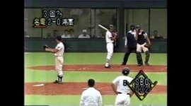 大阪桐蔭、キャチャーへタックルして激突し、守備妨害で敗退