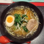 青木悠真のラーメンと野球で日が暮れる