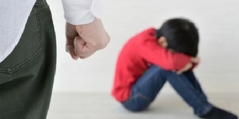 最近息子を怒ることが増えた…かわいさが原因だけど、反省しています。もっと気長に待てば怒らなくても済むこと。
