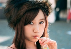 【画像】みなみちゃんの写真集って「アレ」が写っちゃってるんだよねｗｗｗ