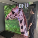 事務所で涼む