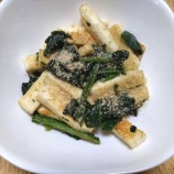 『練り物の煮物・はんぺんとほうれん草の胡麻和え』の画像