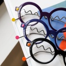 【Re: Blog】丸眼鏡、もっと面白くできる。 日本初上陸 " POP kHORN "という名の新ブランド。｜ POP kHORN　" PARIS "