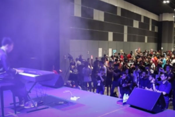 アニメ アニメ名曲メドレー シンガポール ライブ 超ジャンプ速報