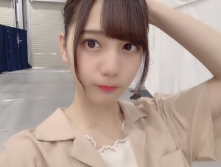 小坂菜緒ちゃんのグラビアについて2