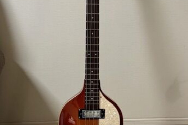 バイオリン・ベース（HI-500/1-SB Ignition Violin Bass Limited