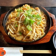 たつの　特製ホルモンうどん♪《味遊》