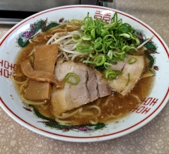 中華そば　焼肉丼　御食事処さよ　三原市本郷