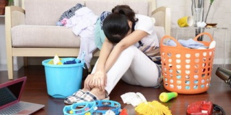 【苛立ち】妻が家事をしなくて、自分が作った料理に文句を言う。食べたくなければ食べなきゃいいのに。