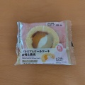 ローソン Uchi Café プレミアムロールケーキ 白桃&黄桃