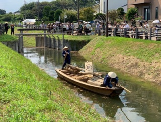 埼玉県さいたま市、見沼通船堀閘門開閉実演