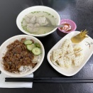 台北　⑫　涼筍沙拉が食べたくて天楽排骨酥麺へ...♪*ﾟ
