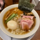 新宿三丁目 麺や百日紅 特製醤油ラーメン