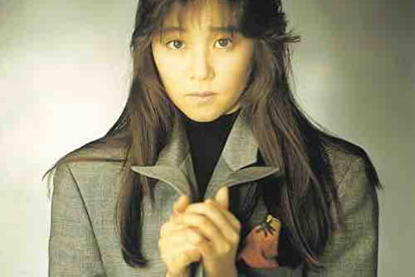 り*い様 397 Crystal Time~谷村有美 コンプリート・レコーディン Amazon.co.jp: Crystal Time~谷村有美 コンプリート・レコーディングス