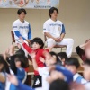 【日本ハム】練習のない日は地域交流、進藤勇也＆大塚瑠晏 小学校訪問