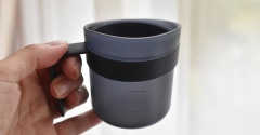 【実家の話】「杖の先」を買って父と散歩＆ダイソーで介護用品「飲みやすいコップ」と「不織布エプロン」を購入。