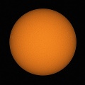 雲間に浮かぶ下弦前のお月様（月齢21.7） ☆彡