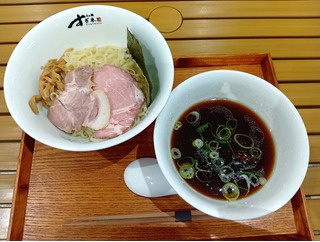 らぁ麺 すぎ本＠南船橋、船橋競馬場