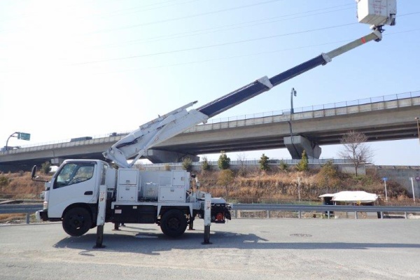激安中古高所作業車 販売情報 アイチ タダノ