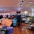 犬も歩けば棒に当たると申しますが、七転が歩けばもちろん新着納豆に出会います。千葉のせんだい納豆と出会うのは10年ぶりくらい。サカガミの新商品とも出会ってしまいます。