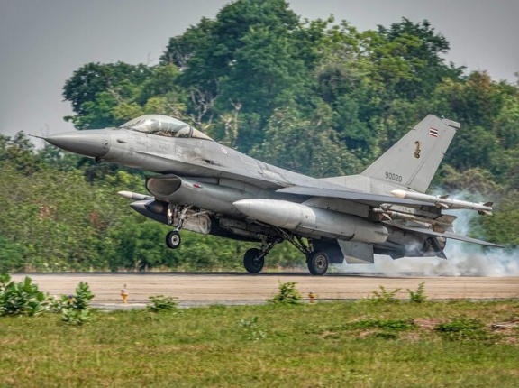 タイ空軍のF-16戦闘機が多国間共同訓練「コブラゴールド2026」で航空支援！