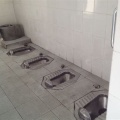 【ﾌｧﾝｻﾏﾘｨ】米ホワイトハウスの新報道官 「中国にはまともなトイレすらない」 中国で暮らした経験で
