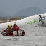 『香港国際空港|貨物機が海に滑落、地上作業員2名が死亡』の画像