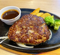 ランチは平日のみって覚えておけい！「ヴィクトリアステーション 函館昭和店」
