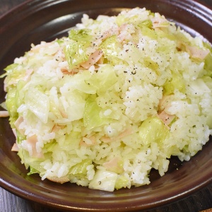 シャキシャキ♪ハムとレタスの混ぜご飯