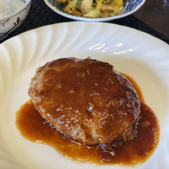 鹿児島黒豚でハンバーグ