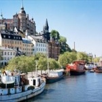 温暖化対策を訴えるスウェーデンの学校に行ってない少女(16)、ヨットで大西洋横断の旅に出る 	