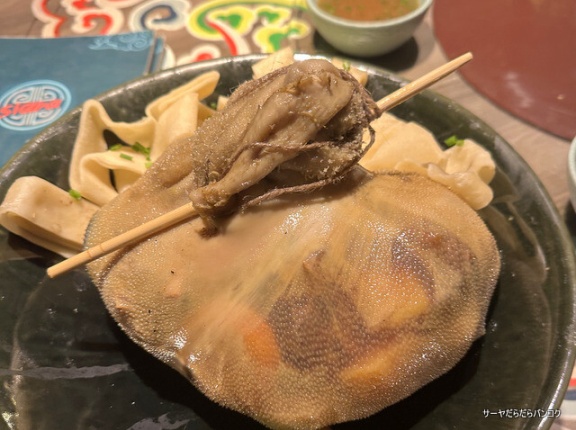 【Asiana Encanto Restaurant】　～モンゴル・ウランバートル日記⑩　迫力満点！羊の胃袋料理“ホルホグ”を食す！～