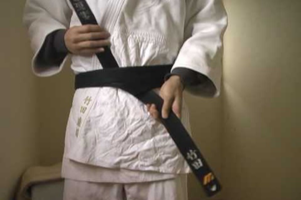 帯の結び方と柔術着たたみ方 ブラジリアン柔術アカデミー ねわざワールドgt Base 群馬 栃木