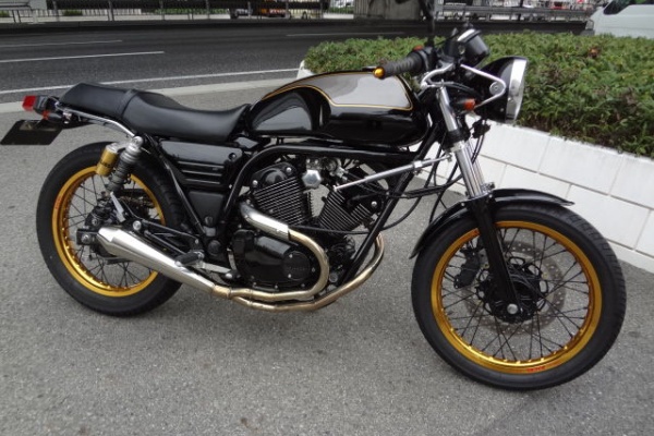 終活。値下げ。srv250 ルネッサ黒カスタム