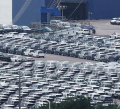 韓国人「え？韓米関税交渉うまくいったんじゃないの？」日本車関税、明日から15％…交渉未完の韓国車は25％＝韓国の反応